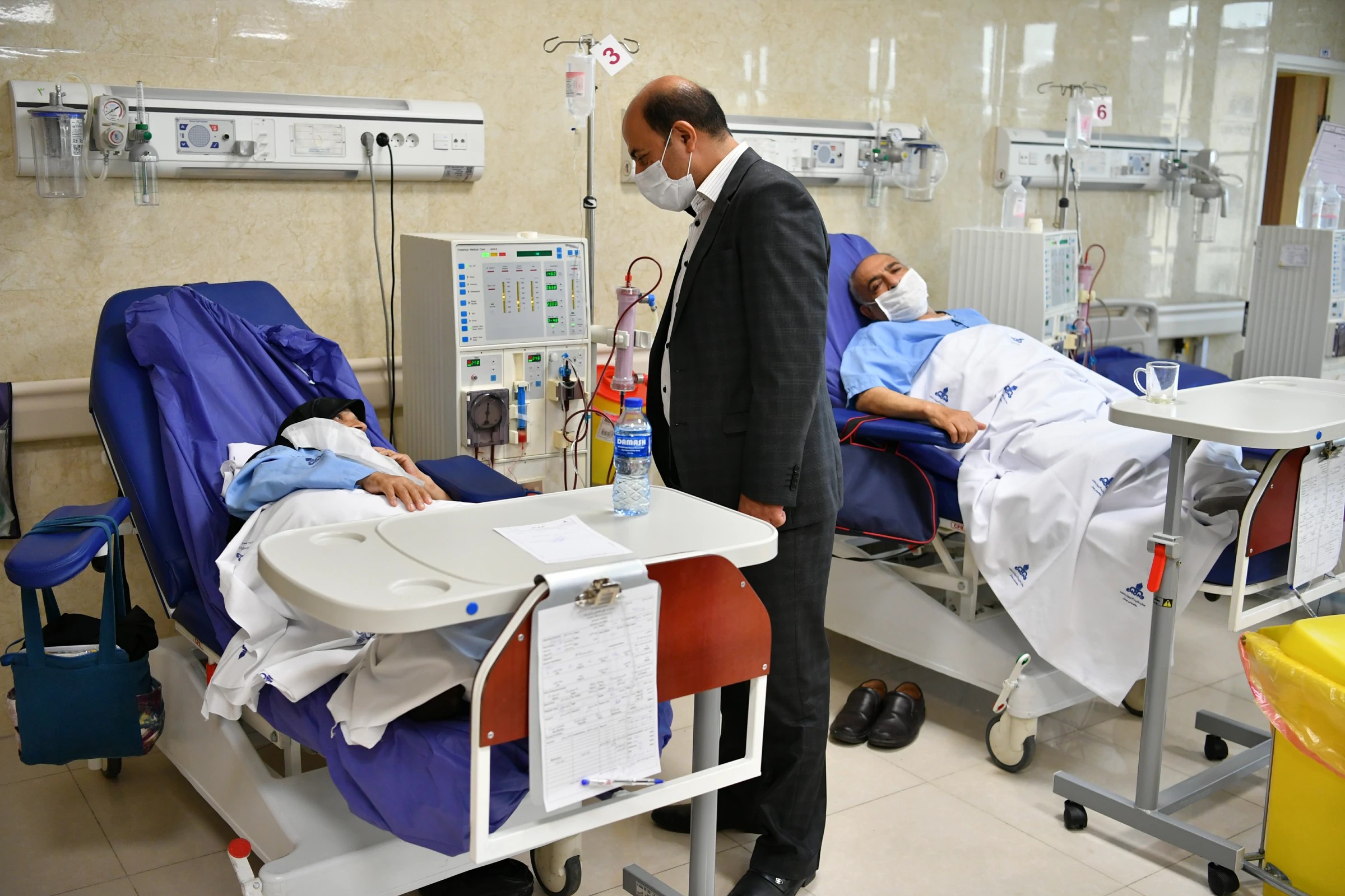 کلینیک آزادی 8