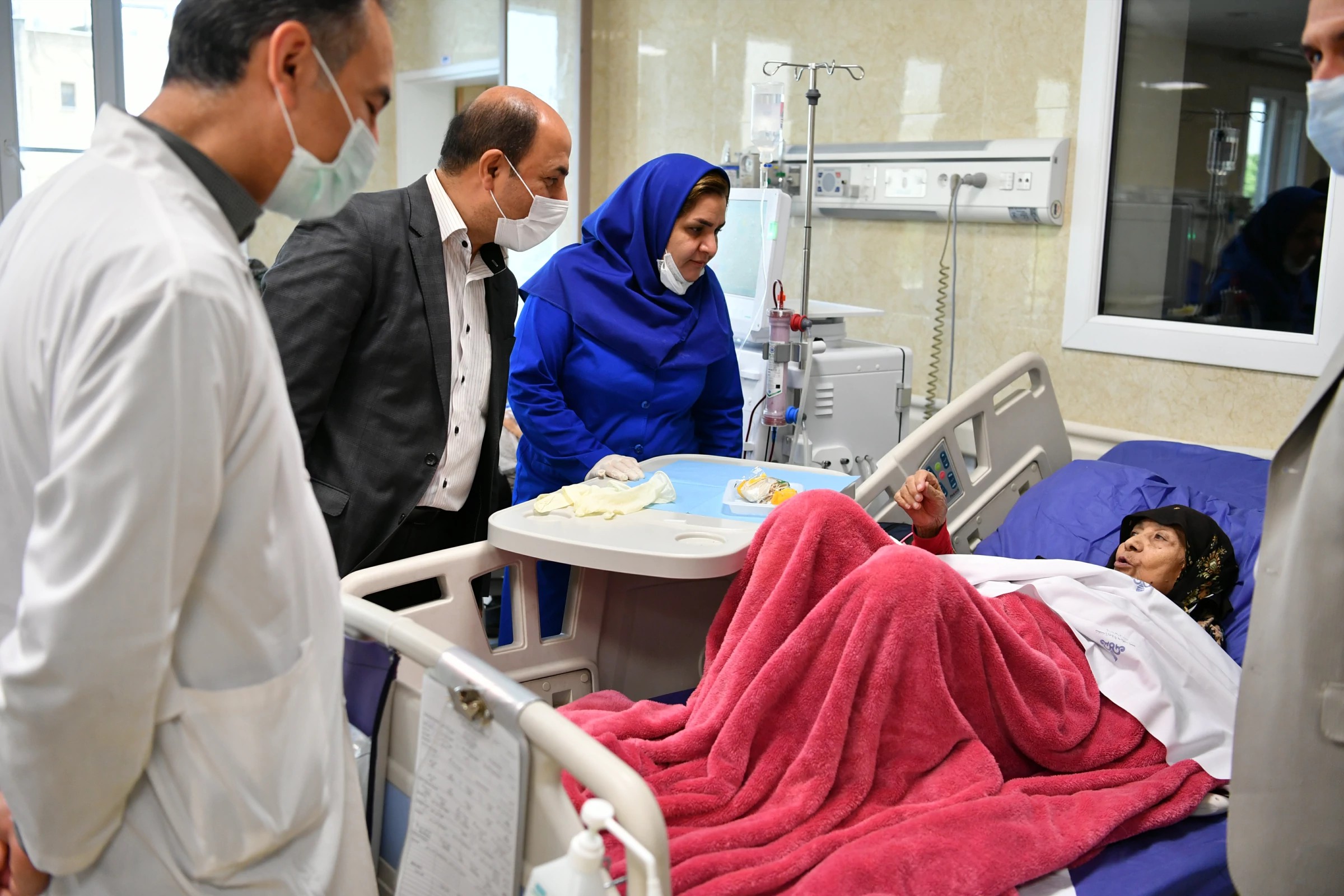 کلینیک آزادی 10